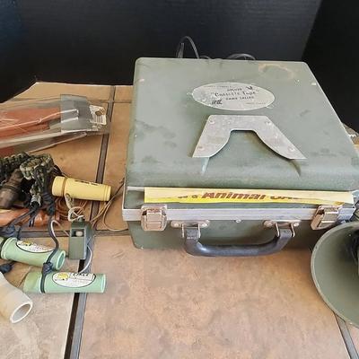 Vintage Johnny Stewart's Deluxe "Cassette Tape" Learning Game Calls with Duck Calls, Turkey Call