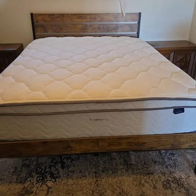 Lifezone Queen Rustic Brown Wood Slated Platform Bed Includes Pillowtop Queen Mattress & Frame