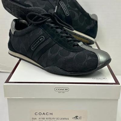 “Coach” Katelyn Signature Sneakers 