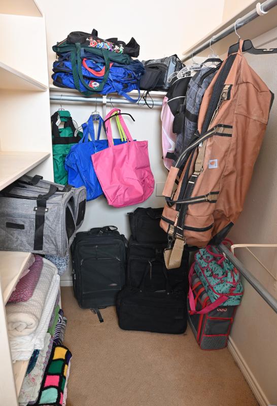 Sale Photo Thumbnail #150