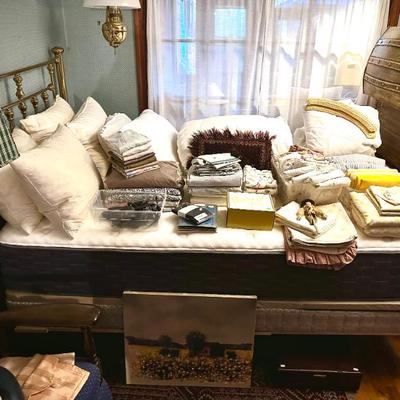 Sale Photo Thumbnail #40