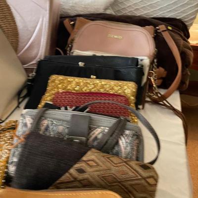 Sale Photo Thumbnail #141