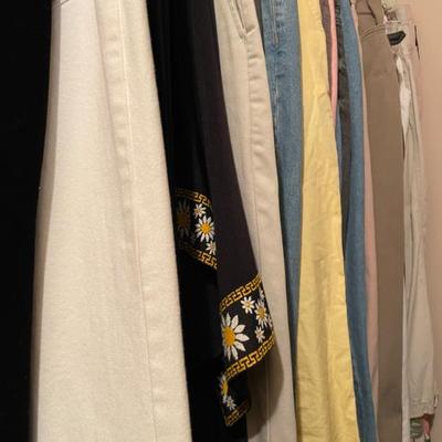 Sale Photo Thumbnail #179