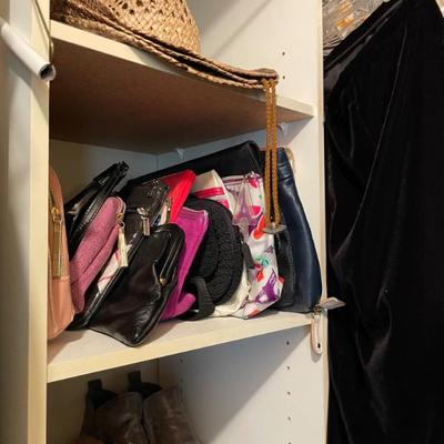 Sale Photo Thumbnail #178