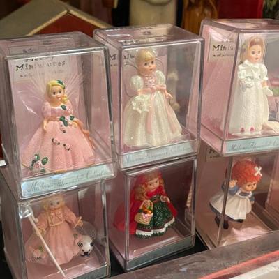 Sale Photo Thumbnail #294