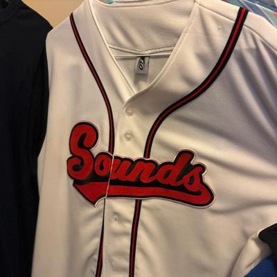 Sale Photo Thumbnail #222