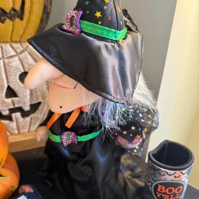 Sale Photo Thumbnail #259