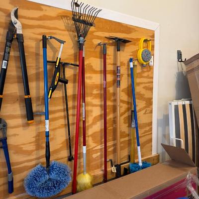 Sale Photo Thumbnail #411