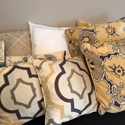 Sale Photo Thumbnail #366