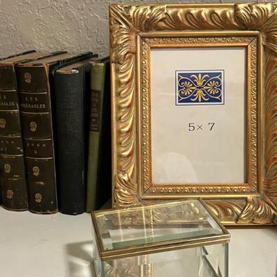 Sale Photo Thumbnail #246