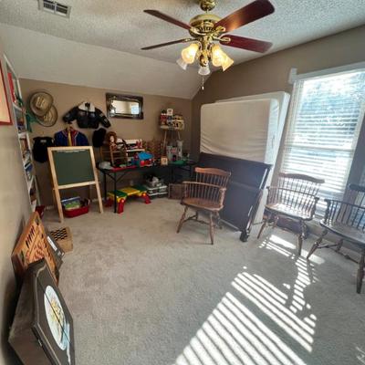 Sale Photo Thumbnail #183