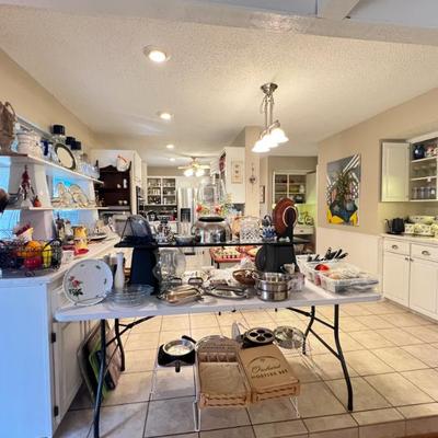 Sale Photo Thumbnail #25