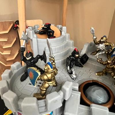 Sale Photo Thumbnail #196