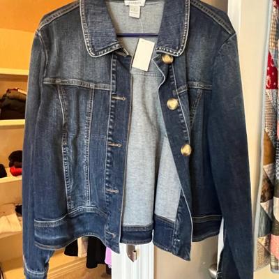 Sale Photo Thumbnail #225