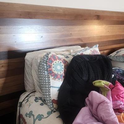 Sale Photo Thumbnail #141