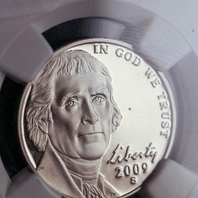 Sale Photo Thumbnail #820