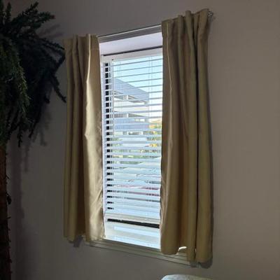 Sale Photo Thumbnail #138