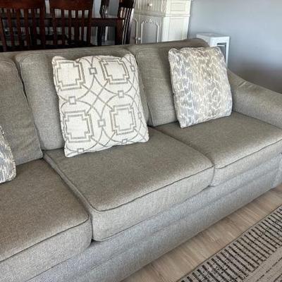 Sale Photo Thumbnail #60