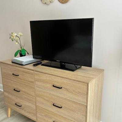 Sale Photo Thumbnail #40