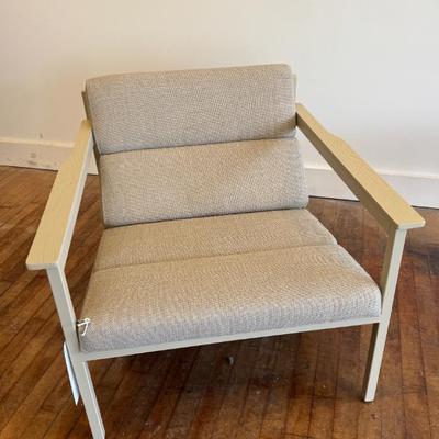 Sale Photo Thumbnail #206