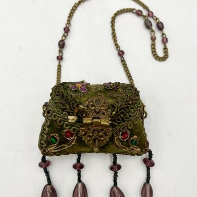 Sale Photo Thumbnail #163