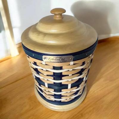 Longaberger CC Charter Member Canister Basket*