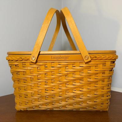 SIGNED Longaberger Founders Market Basket 