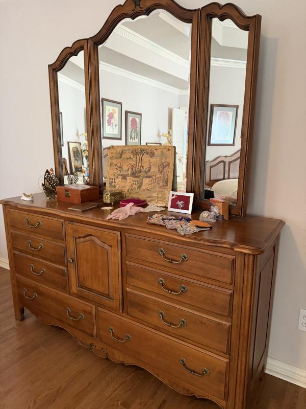 Sale Photo Thumbnail #5