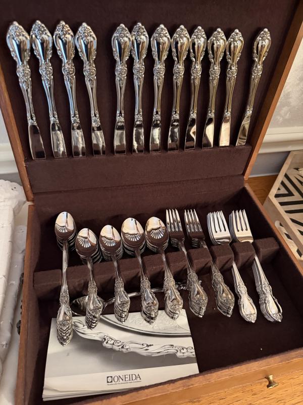 Sale Photo Thumbnail #33