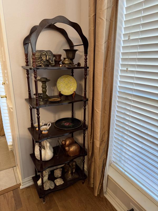 Sale Photo Thumbnail #40