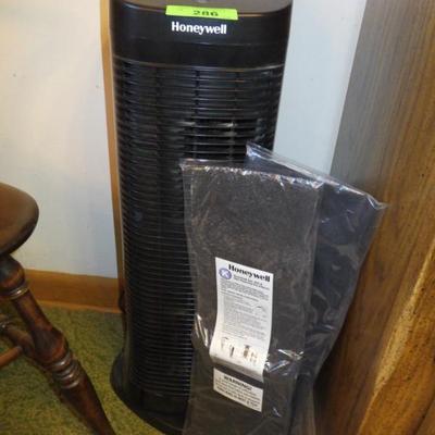 Sale Photo Thumbnail #197