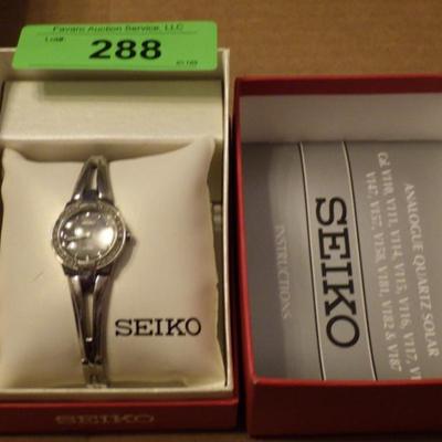 Sale Photo Thumbnail #199