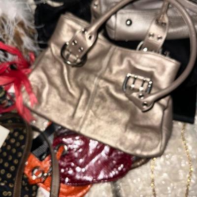 Sale Photo Thumbnail #87