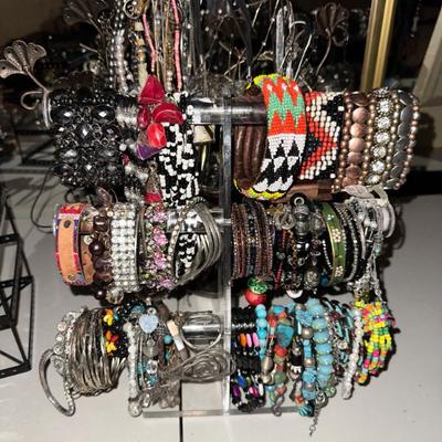 Sale Photo Thumbnail #77