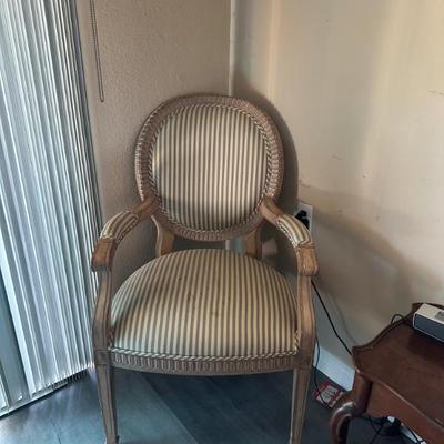 Sale Photo Thumbnail #136