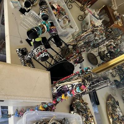 Sale Photo Thumbnail #2