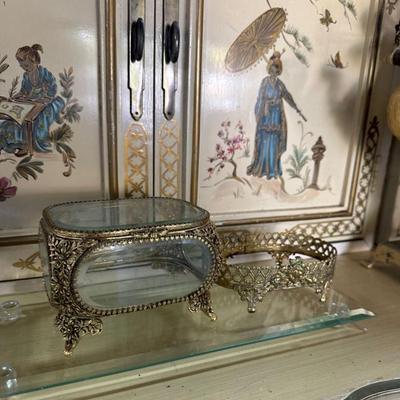 Sale Photo Thumbnail #3