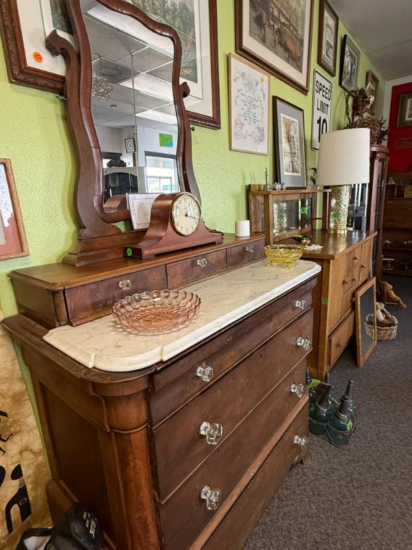 Sale Photo Thumbnail #9