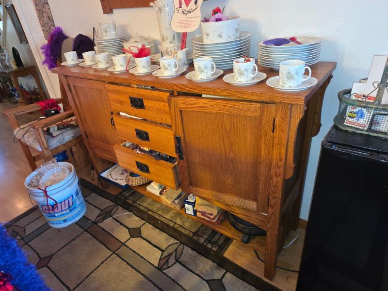 Sale Photo Thumbnail #37