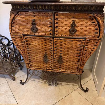 Sale Photo Thumbnail #110