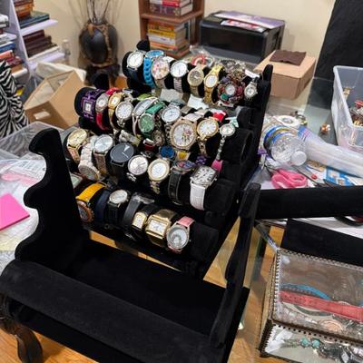 Sale Photo Thumbnail #109