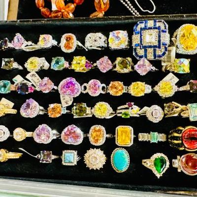 Sale Photo Thumbnail #278