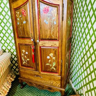 Sale Photo Thumbnail #86