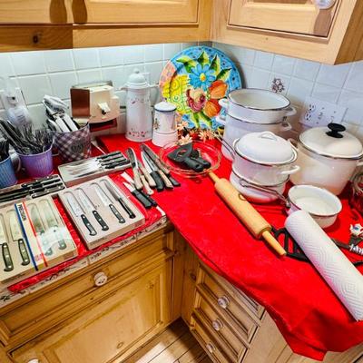 Sale Photo Thumbnail #110