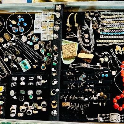 Sale Photo Thumbnail #274