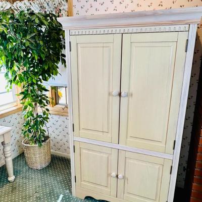 Sale Photo Thumbnail #186