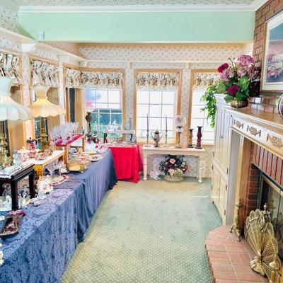 Sale Photo Thumbnail #176