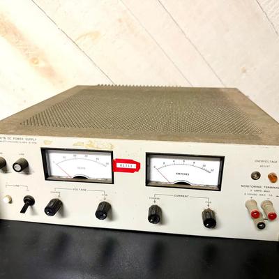 HP 6267B DC Power Supply