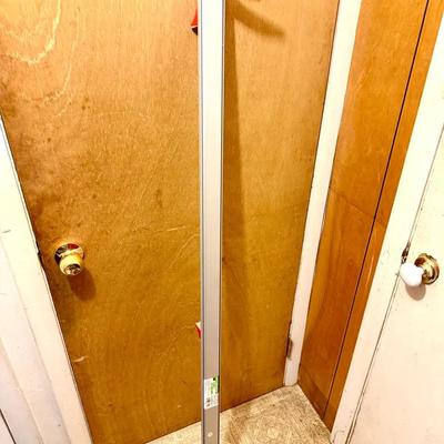 Pittsburgh 50 Inch Clamp And Cut Edge Guide