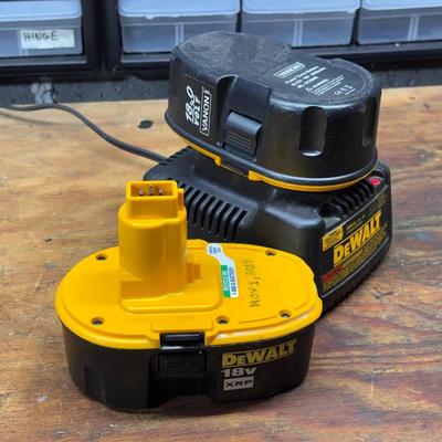(2) Batteries With DeWalt Charge Base 